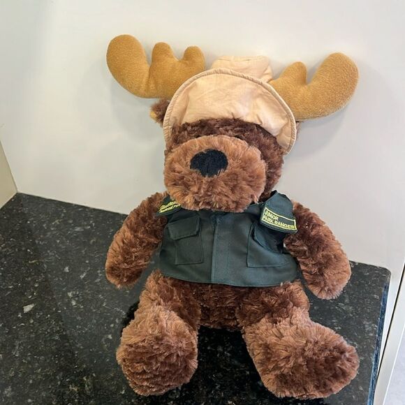 Yellowstone National Park Plush Stuffed Animal Junior Park Ranger Moose New 13in - Picture 1 of 10
